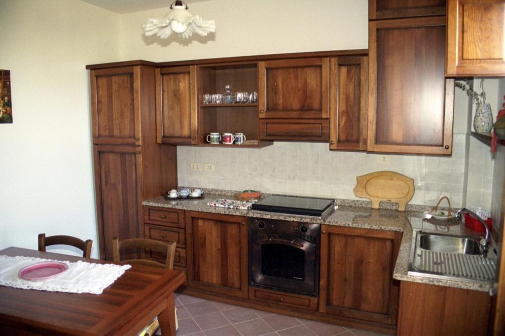Podere Schioppello Casale Con Appartamenti Privati Cibottola Экстерьер фото